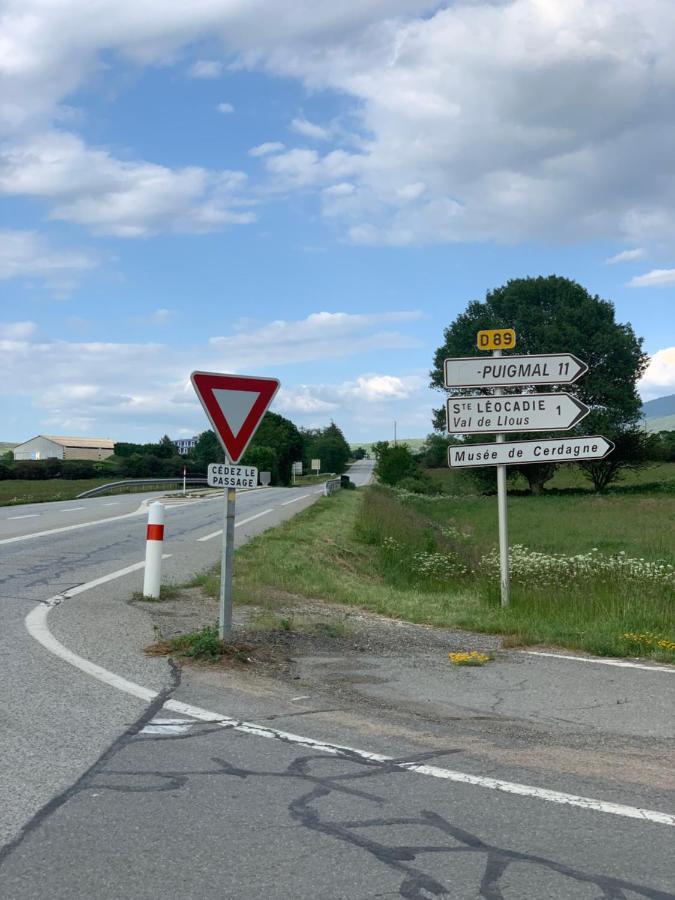 Val De Llous I 40 Lägenhet Sainte-Léocadie Exteriör bild